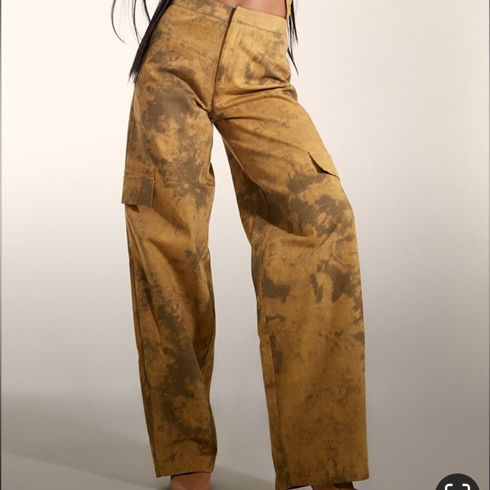 Pretty Little Thing  Camel Washed Cargo Pocket Detail Cargos